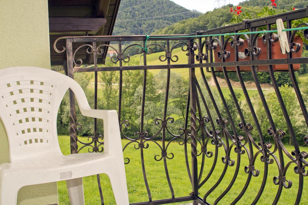 Villa Tourist Farm Mraz Podcetrtek Esterno foto